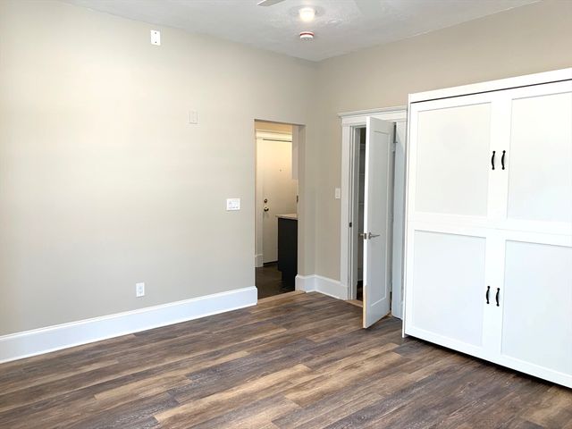 41 Edgerly Rd 7, Boston, MA 02115