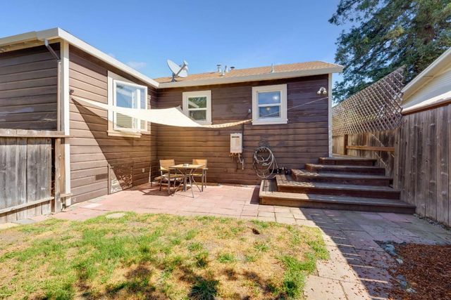 798 Hudson Street, Redwood City, CA 94061