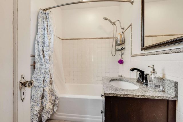 798 Hudson Street, Redwood City, CA 94061