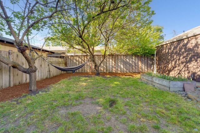 798 Hudson Street, Redwood City, CA 94061