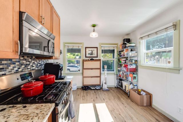 798 Hudson Street, Redwood City, CA 94061