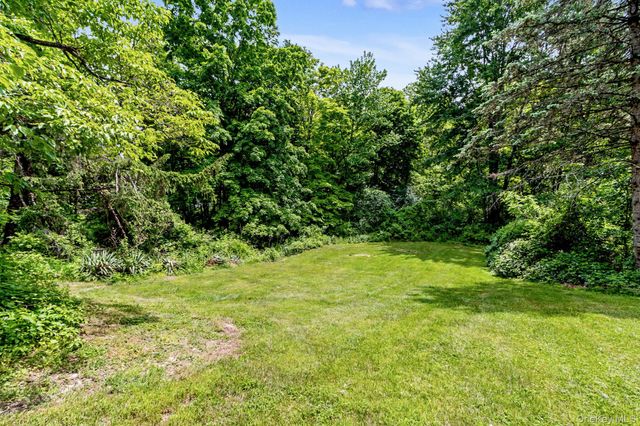 102 E Market Street, Hyde Park, NY 12538