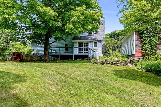 102 E Market Street, Hyde Park, NY 12538