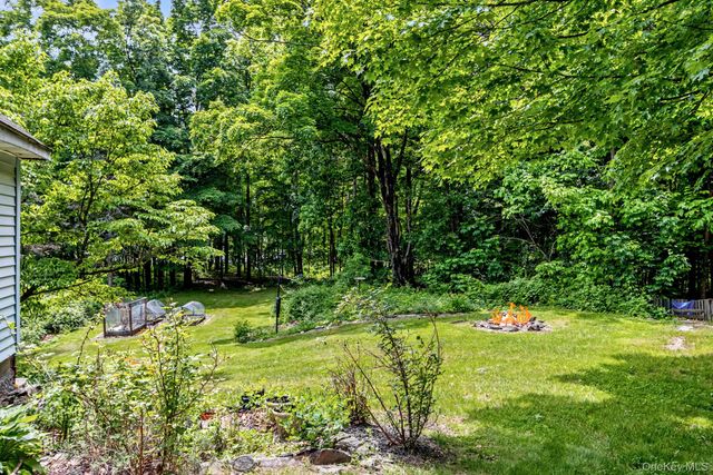 102 E Market Street, Hyde Park, NY 12538