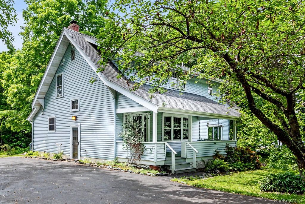 102 E Market Street, Hyde Park, NY 12538