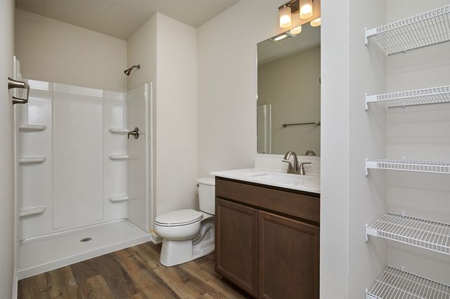 605 NW Compass Avenue, Waukee, IA 50263