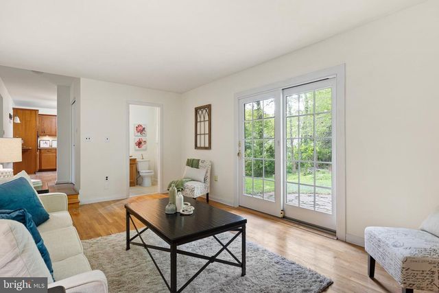 2303 MAGNOLIA DR, Wilmington, DE 19810