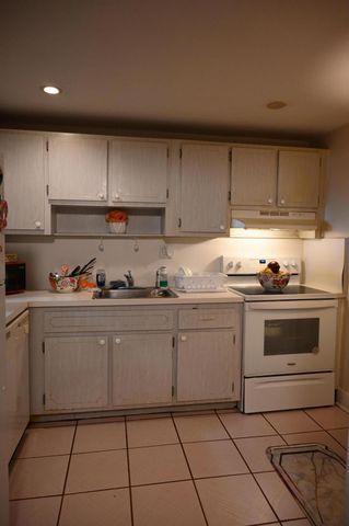 6215 W 20th Avenue 415, Hialeah, FL 33012