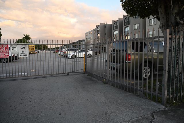 6215 W 20th Avenue 415, Hialeah, FL 33012