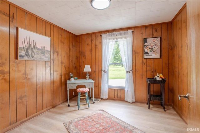 2811 E Degonia Road, Boonville, IN 47601