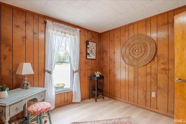 2811 E Degonia Road, Boonville, IN 47601