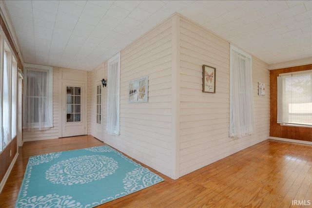 2811 E Degonia Road, Boonville, IN 47601