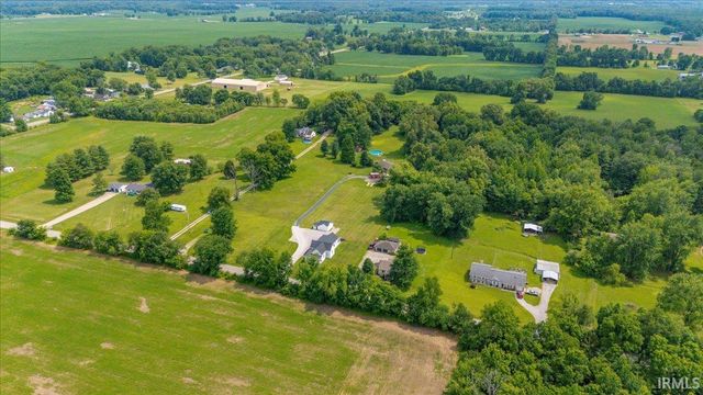 2811 E Degonia Road, Boonville, IN 47601