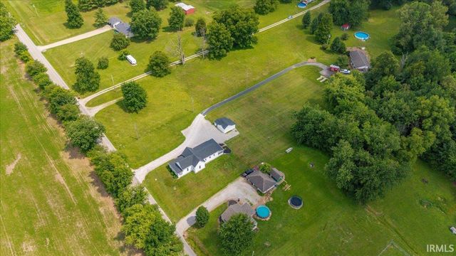 2811 E Degonia Road, Boonville, IN 47601