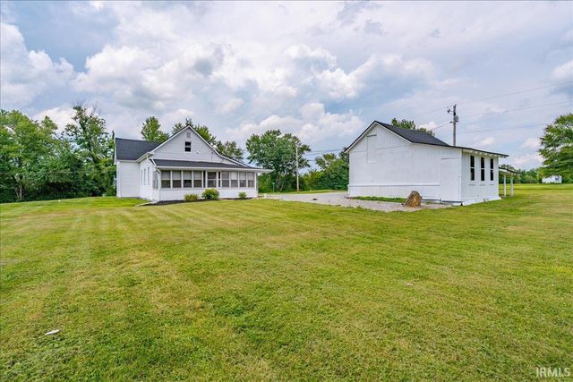 2811 E Degonia Road, Boonville, IN 47601