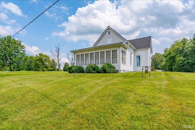 2811 E Degonia Road, Boonville, IN 47601
