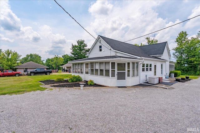 2811 E Degonia Road, Boonville, IN 47601