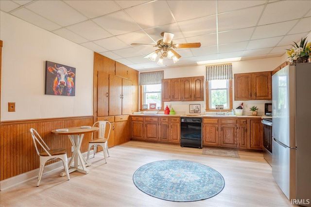 2811 E Degonia Road, Boonville, IN 47601