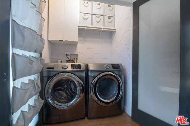 8042 Altavan Avenue, Los Angeles, CA 90045