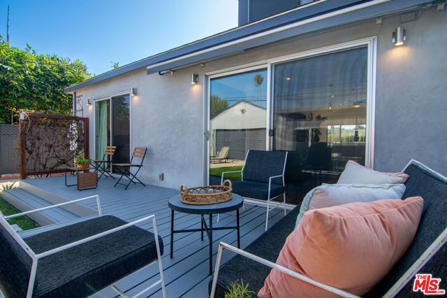 8042 Altavan Avenue, Los Angeles, CA 90045