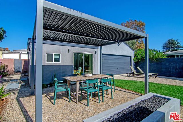 8042 Altavan Avenue, Los Angeles, CA 90045