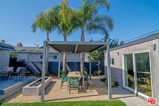 8042 Altavan Avenue, Los Angeles, CA 90045