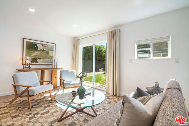 8042 Altavan Avenue, Los Angeles, CA 90045
