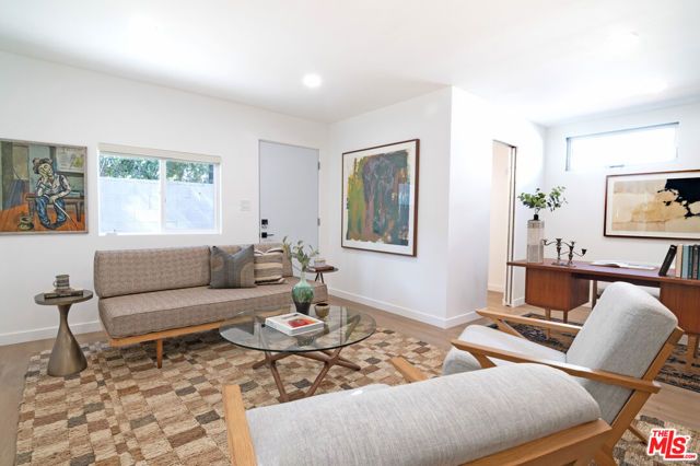 8042 Altavan Avenue, Los Angeles, CA 90045