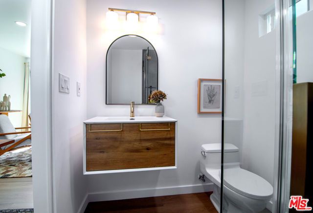 8042 Altavan Avenue, Los Angeles, CA 90045