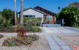 8042 Altavan Avenue, Los Angeles, CA 90045