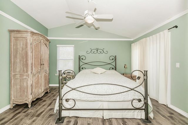 3276 W Spruce Avenue, Fresno, CA 93711