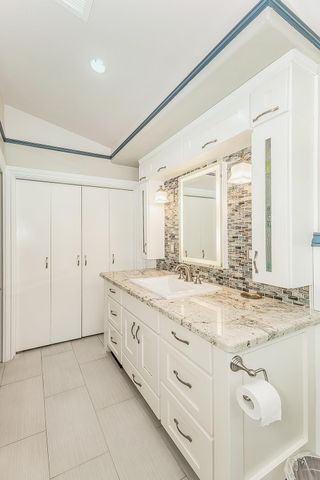 3276 W Spruce Avenue, Fresno, CA 93711