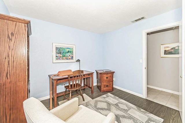 3276 W Spruce Avenue, Fresno, CA 93711