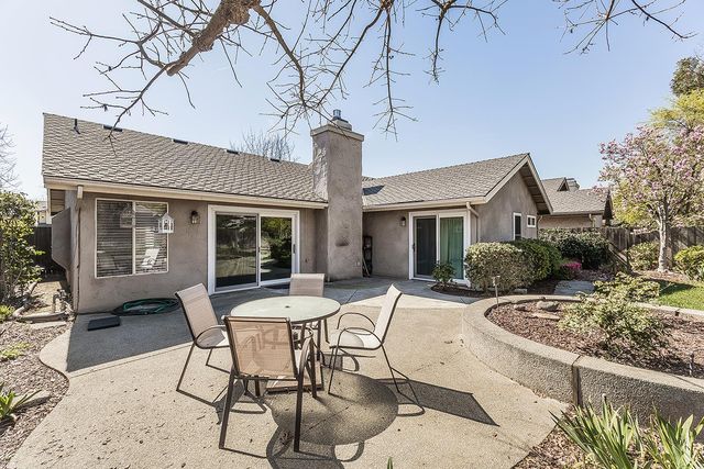 3276 W Spruce Avenue, Fresno, CA 93711