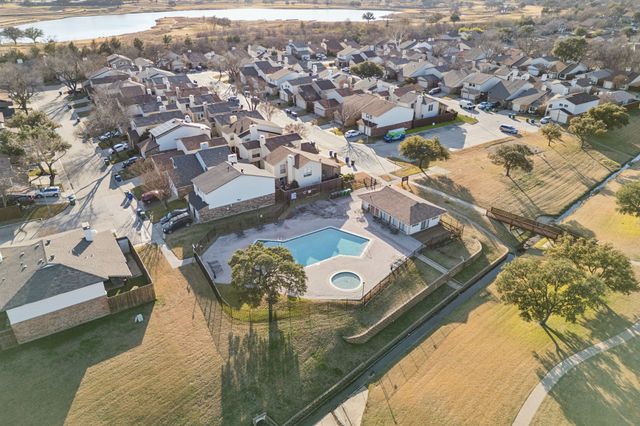 2016 Via Miramonte, Carrollton, TX 75006