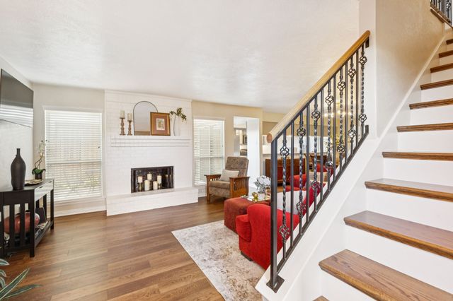 2016 Via Miramonte, Carrollton, TX 75006