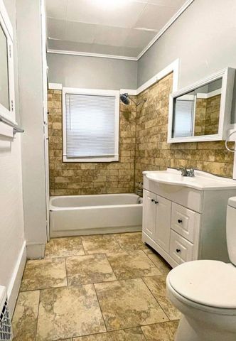 101 BLUFF Street, Council Bluffs, IA 51503