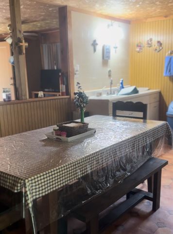 976 Pr 7830, Broaddus, TX 75929