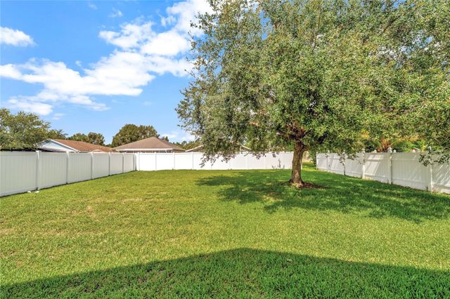 427 Lexington Avenue SW, Vero Beach, FL 32962