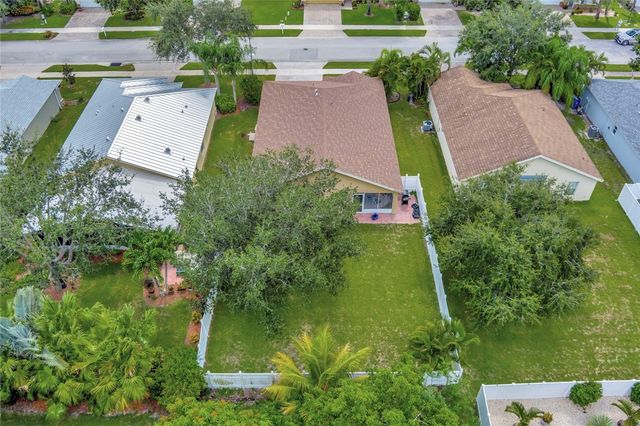 427 Lexington Avenue SW, Vero Beach, FL 32962
