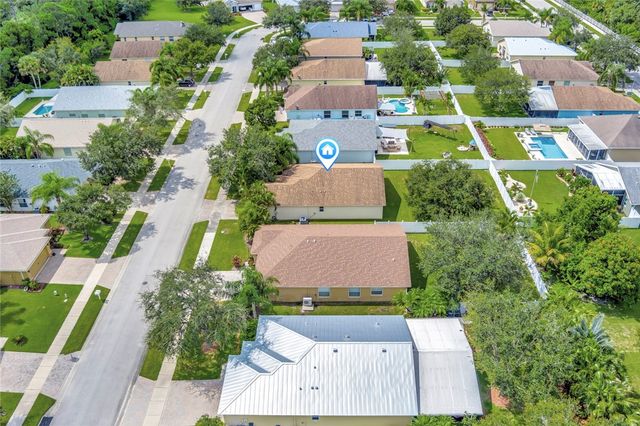 427 Lexington Avenue SW, Vero Beach, FL 32962