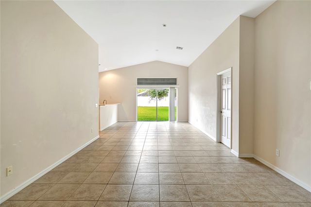 427 Lexington Avenue SW, Vero Beach, FL 32962