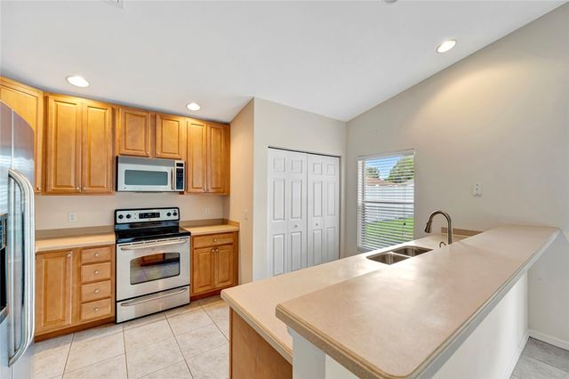 427 Lexington Avenue SW, Vero Beach, FL 32962