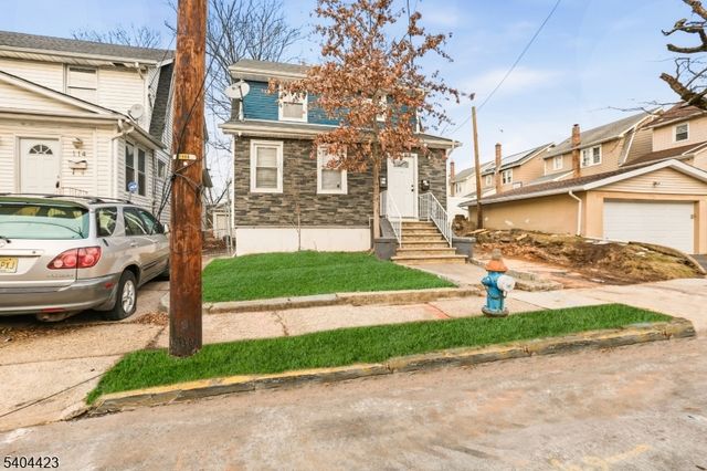 112 University Pl, Irvington Twp., NJ 07111