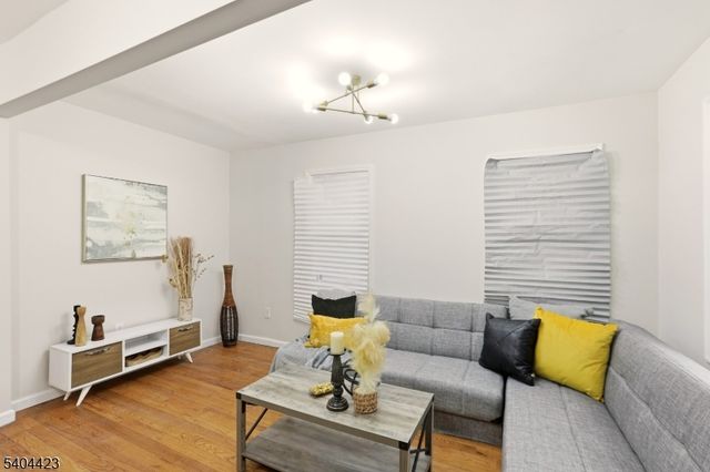 112 University Pl, Irvington Twp., NJ 07111