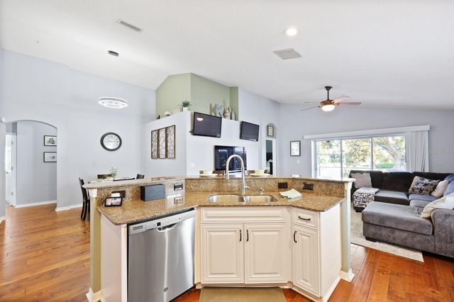 10345 LIGHTNER BRIDGE DRIVE, Tampa, FL 33626