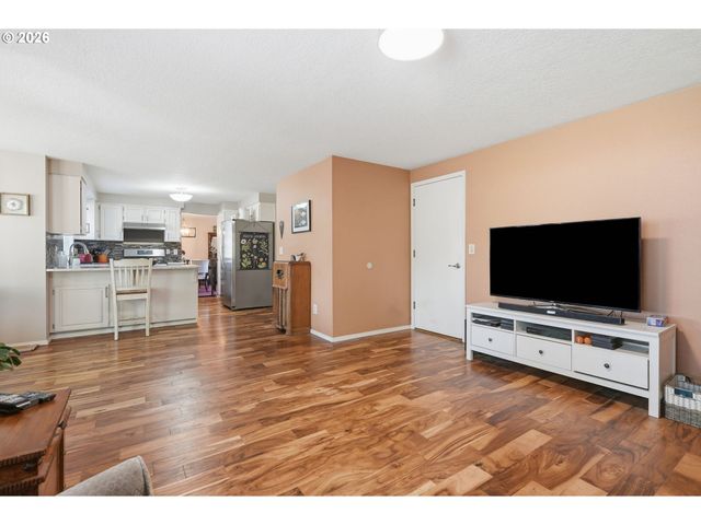 16455 Sw CYNTHIA St, Beaverton, OR 97007