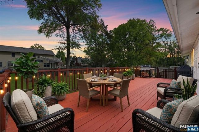 123 Cosman Street, Twp Of Washington, NJ 07676