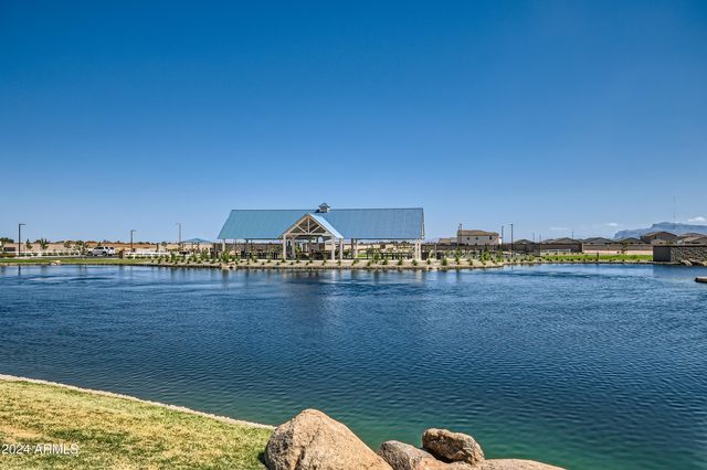 2941 E BARREL RACE Road, San Tan Valley, AZ 85140