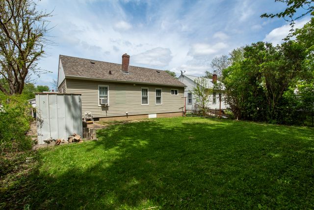 2207 W 51st Street, Davenport, IA 52806